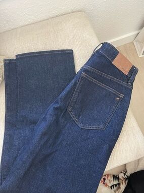 Madewell Women's Curvy 90’s Straight Jeans